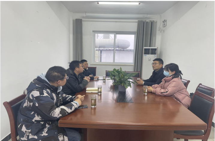 副区长程丽群、万顺利深入双益开展节前慰问检查